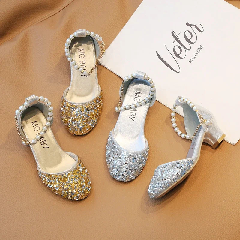 Girls Sandals Gold Fashion Crystal Shoes Silver Hundred Slip Performance Childrens High Heels Princess 250312
