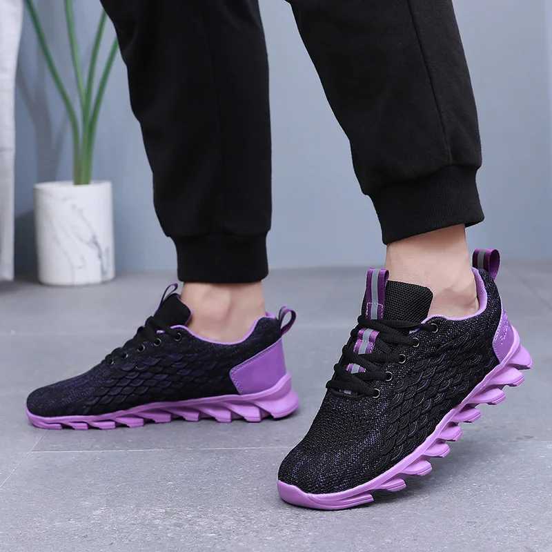 Original green mens sports shoes breathable mesh mens running shoes outdoor sports jogging shoes mens blade sports shoes coach summerW250320