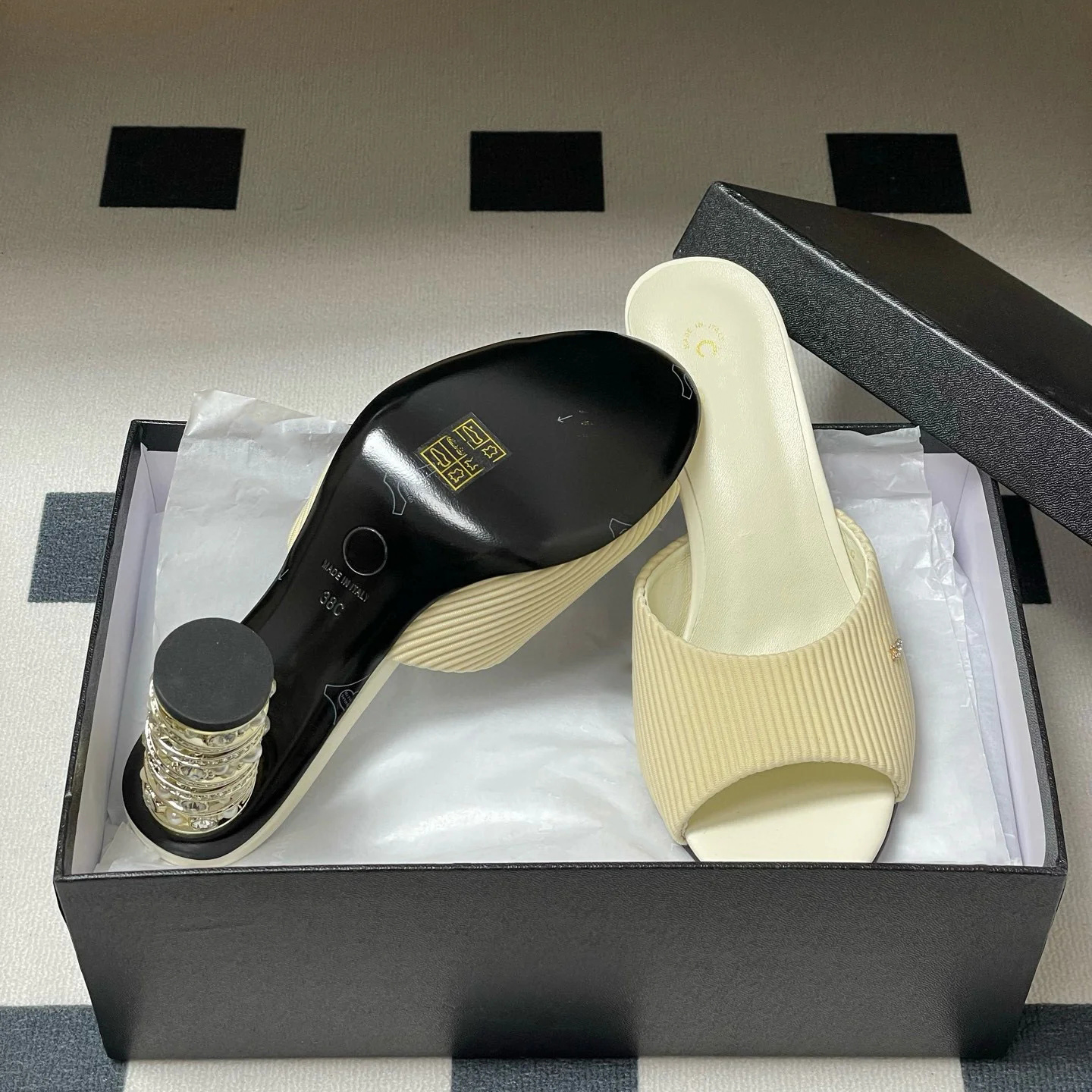 AAA p design ladies summer Pearl high-heeled Slippers square toe designer brand sandals fashion party slide flip ps