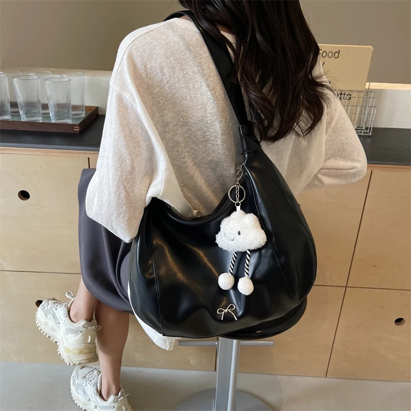 2024 Summer Large Capacity Underarm Shoulder Bag Crossbody Bag Womens Fashion Backpack Comes with a Small Doll as a Gift 250314