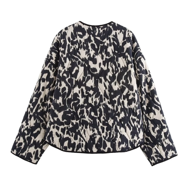 products for autumn 2024 European and American style womens snake skin fashionable printed button long sleeved jacket 250319