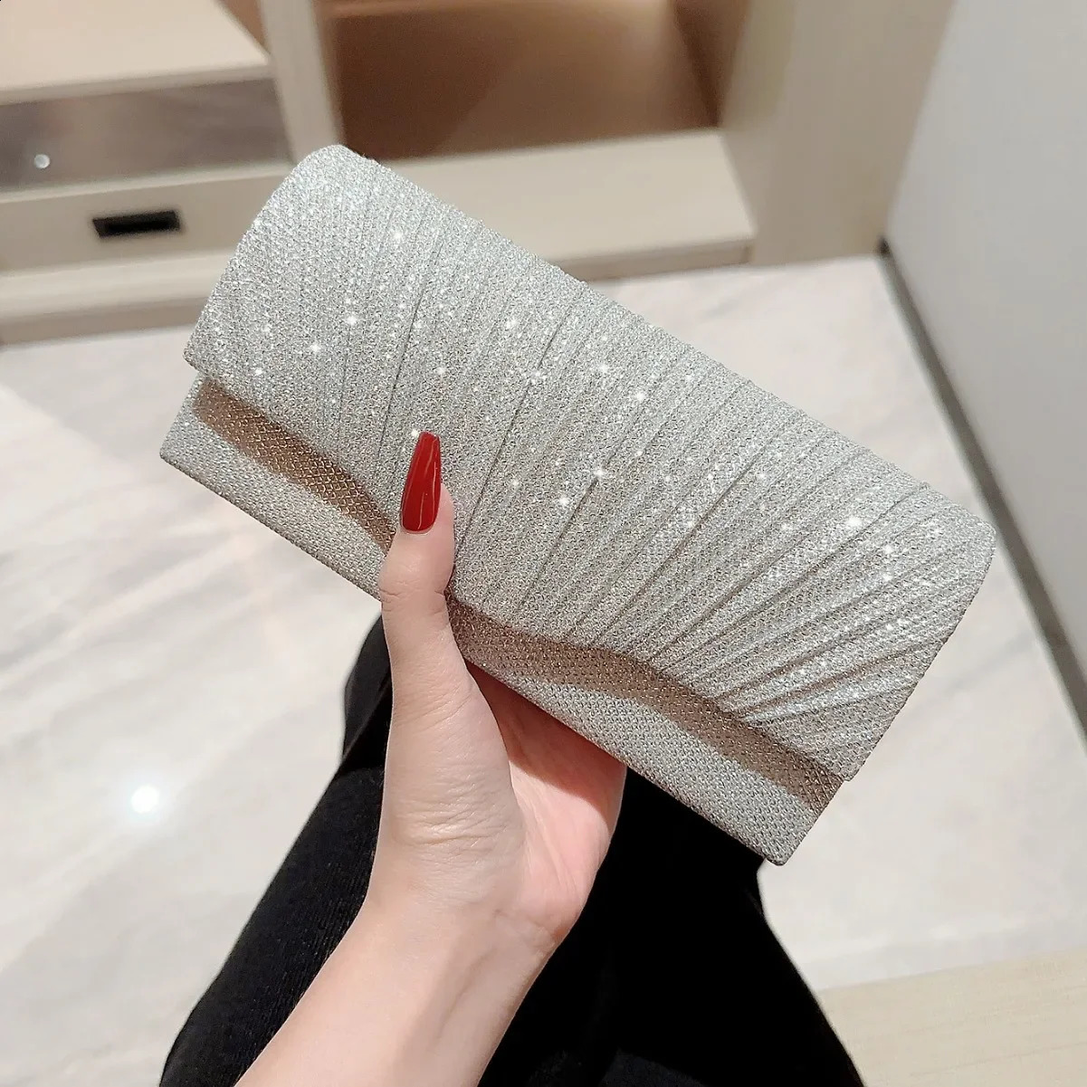 Ladies Flash Silver Clutch Bag Envelope Evening Fashion Elegant Long Wallet Chain Shoulder Wedding Party Handbag 250317