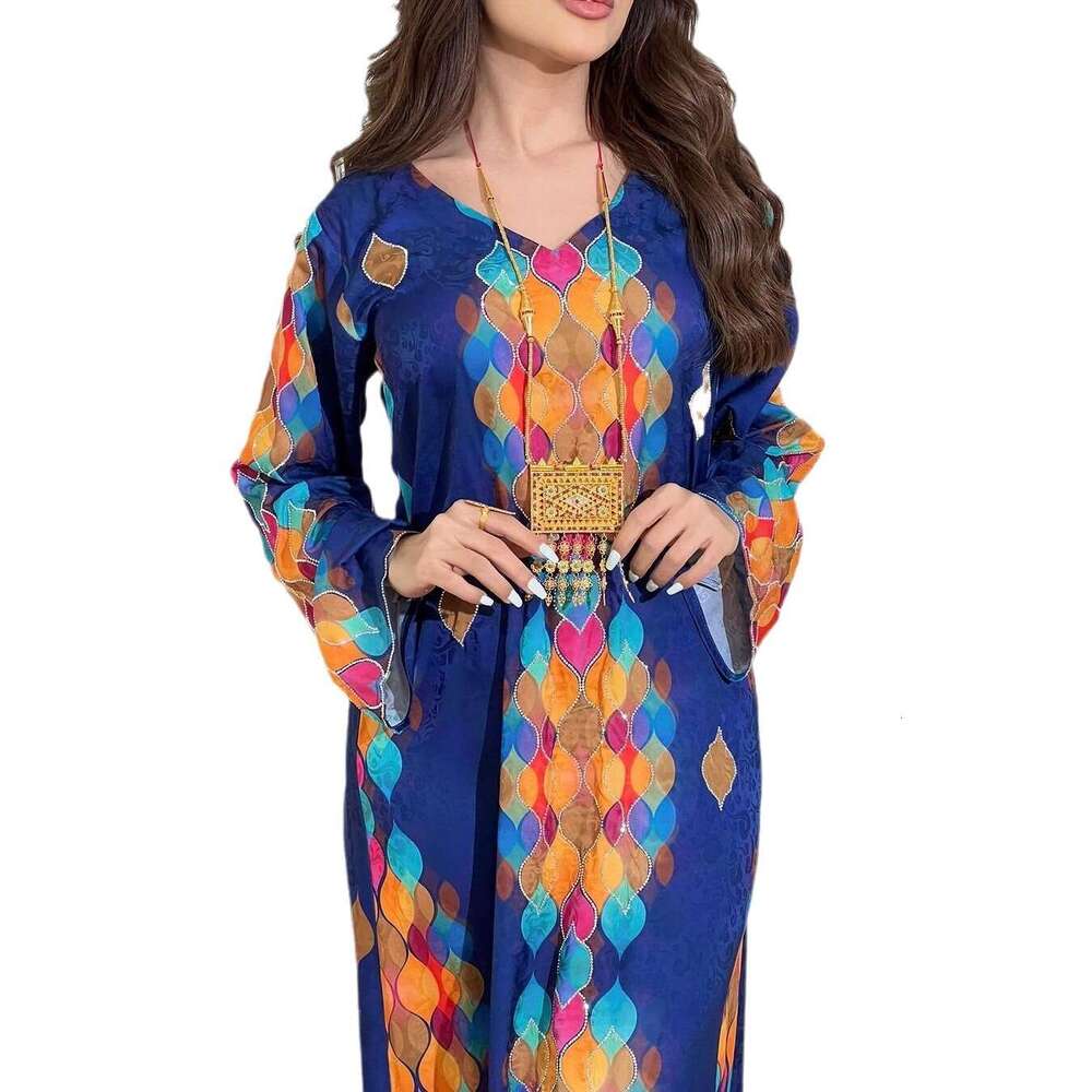 Ab396 Muslim Printed Rhinestone V-Neck Elegant Sleeved Dress Women's Long Skirt Robe
