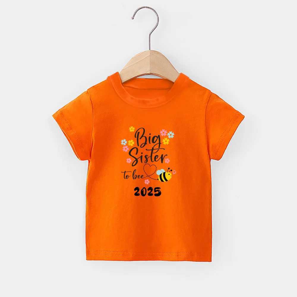 Bee Big Sister To Bee 2025 Printed Childrens T-Shirt Top Casual Short Sleeve sisters T-Shirt Fashion Comfortable Crew Neck Childrens T-ShirtT250320