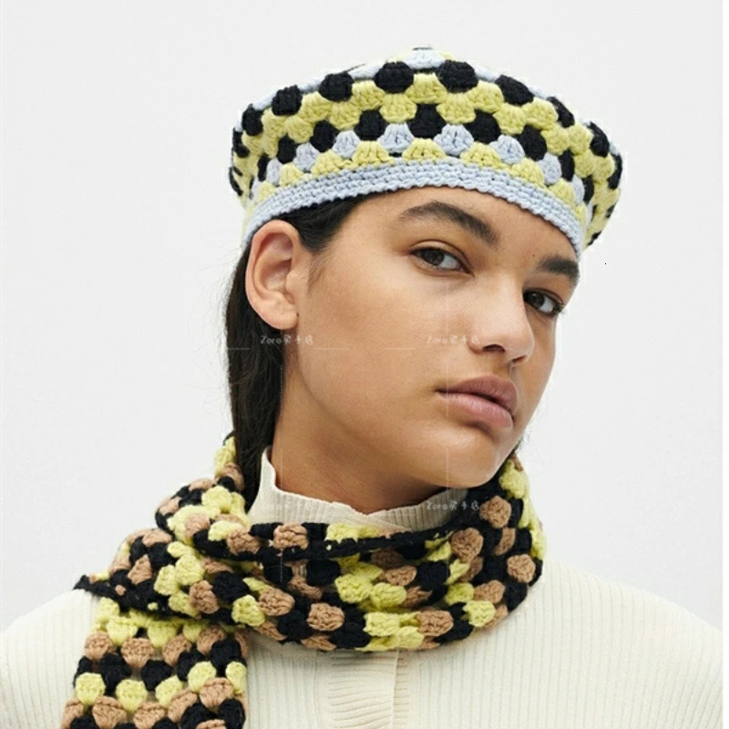 Autumn Color-blocking Crocheted Knitted Hollow Beret Cap Female Korean Retro Fashion No Eaves Painter Hats Boinas 250320