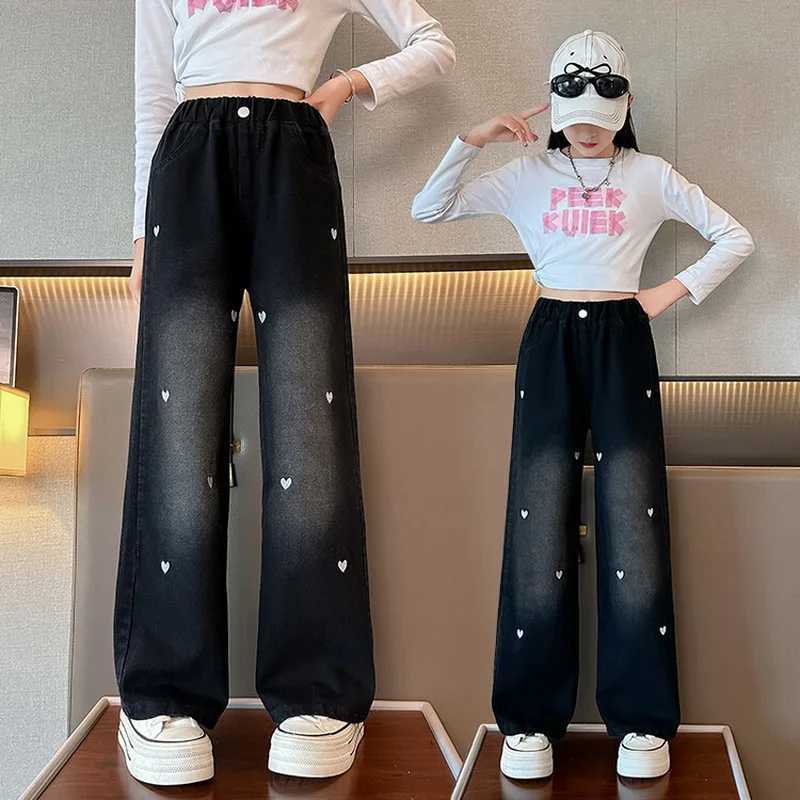 New Fashion Teen Girls Cowboy Wide Leg Pants Children Trousers Spring and Autumn Love Pattern Girls Jeans 5-14 Year Old Childrens ClothingT2502320