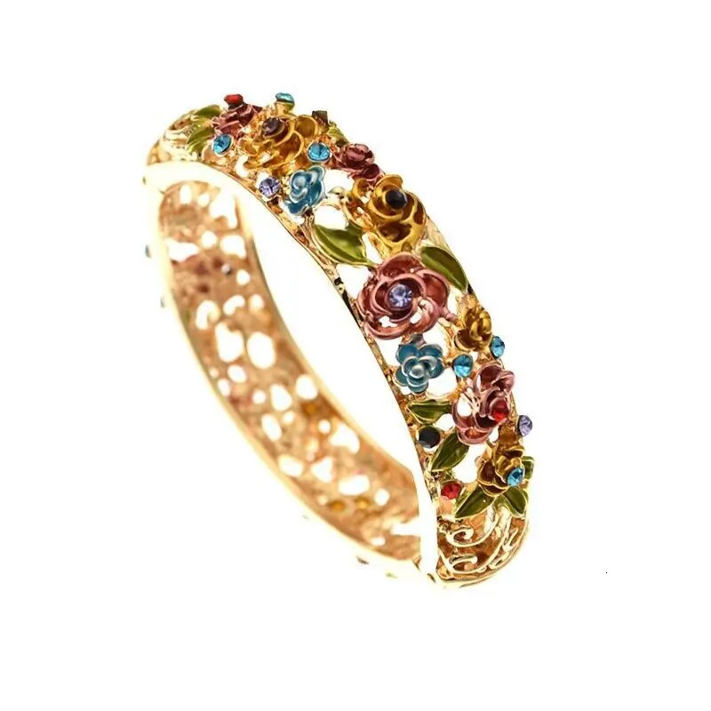 Enamel Flower Bangle Alloy Women Engraving Vintage Court Floral Bracelet Jewelry Purple Rose penwork Bracelets 250320