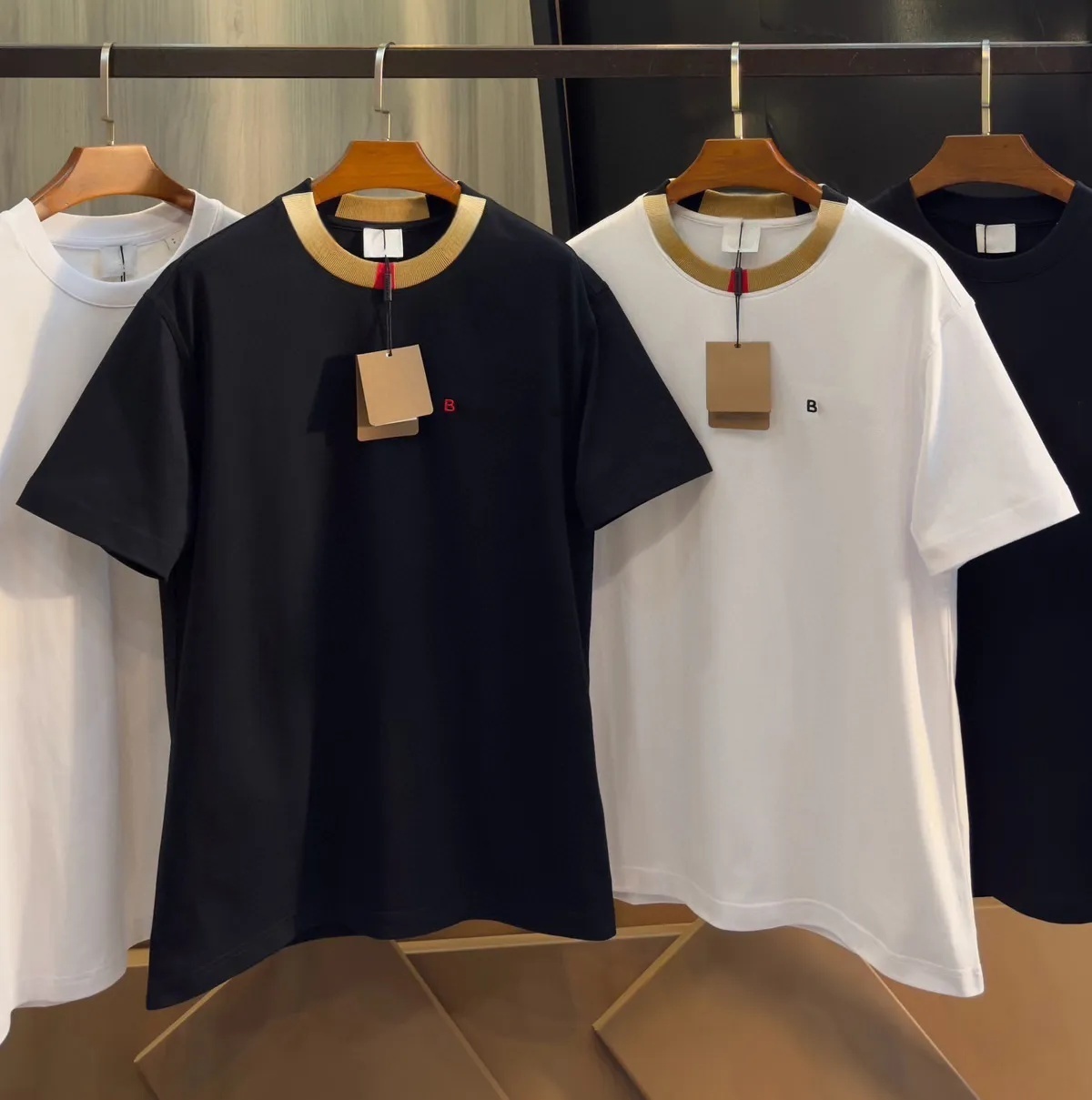 Men's T-Shirts men designer t-shirt mens and womens shirt fashionable letter printed round neck black and white short sleeved t-shirt mens oversized t-shirt