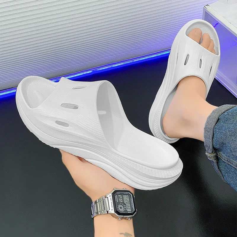 Mens lifestyle Ro slider luxury brand sandals Mens slider walking shoes Y250320