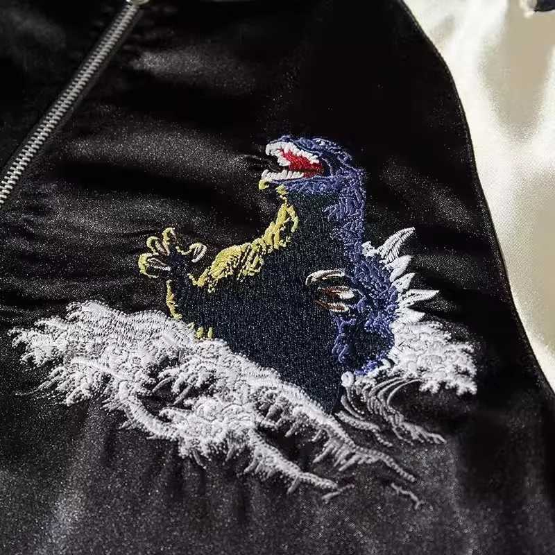 Japanese Sukajan Retro Commemorative Jacket Mens Loose Heavy Embroidered Super Large Hip Hop Bomber Streetwear W250320