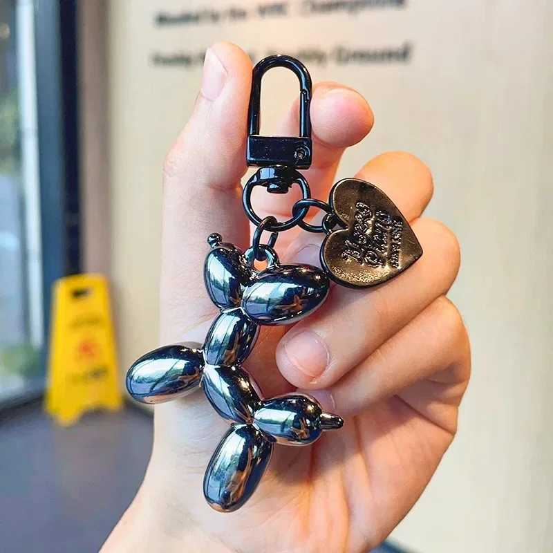 Fashion keychain punk balloon dog womens keychain bag pendant jewelry girl car keychain accessoriesXJ250319