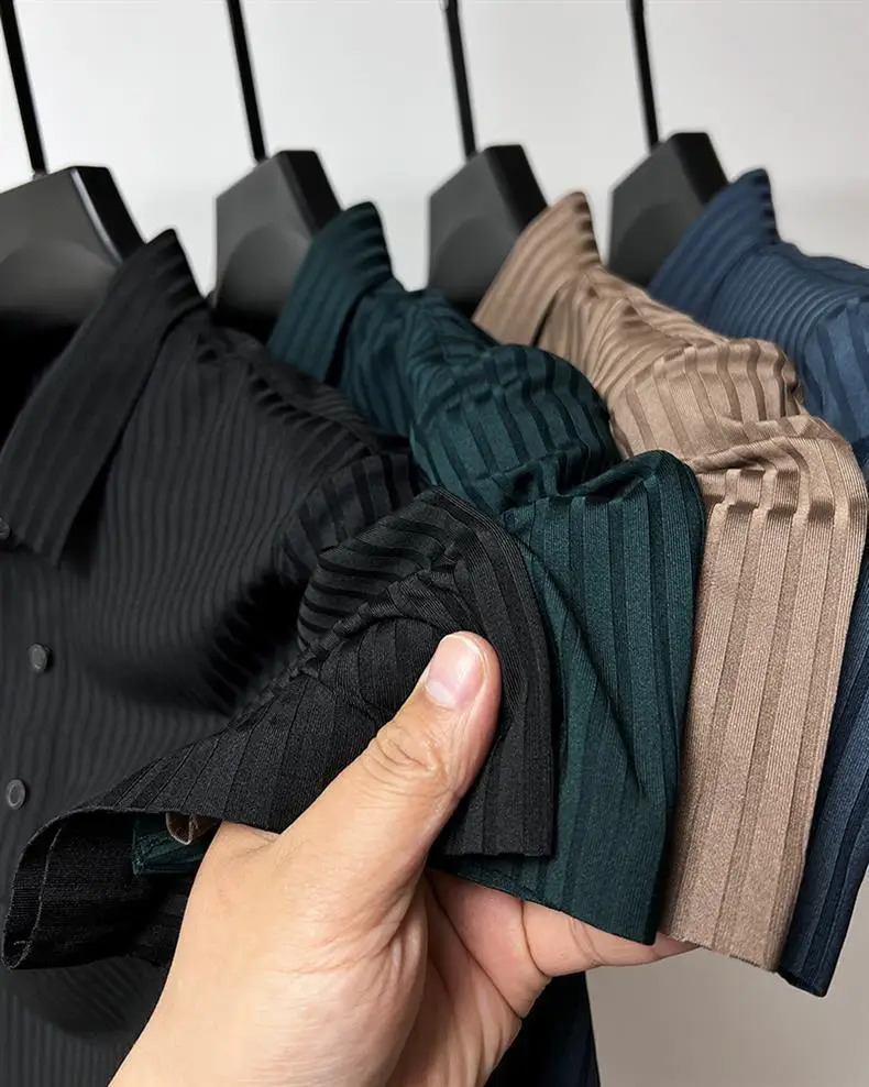 Summer mens fashion casual POLO shirt collar striped mens trend comfortable sports polo shirt top 250319