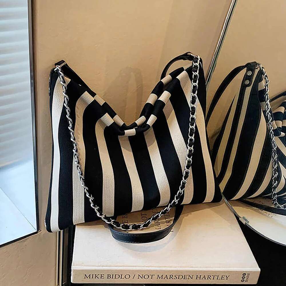Black White Striped Canvas Tote For Women Large Capacity Chains Shoulder Bags College Student Underarm Bag Casual Crossbody