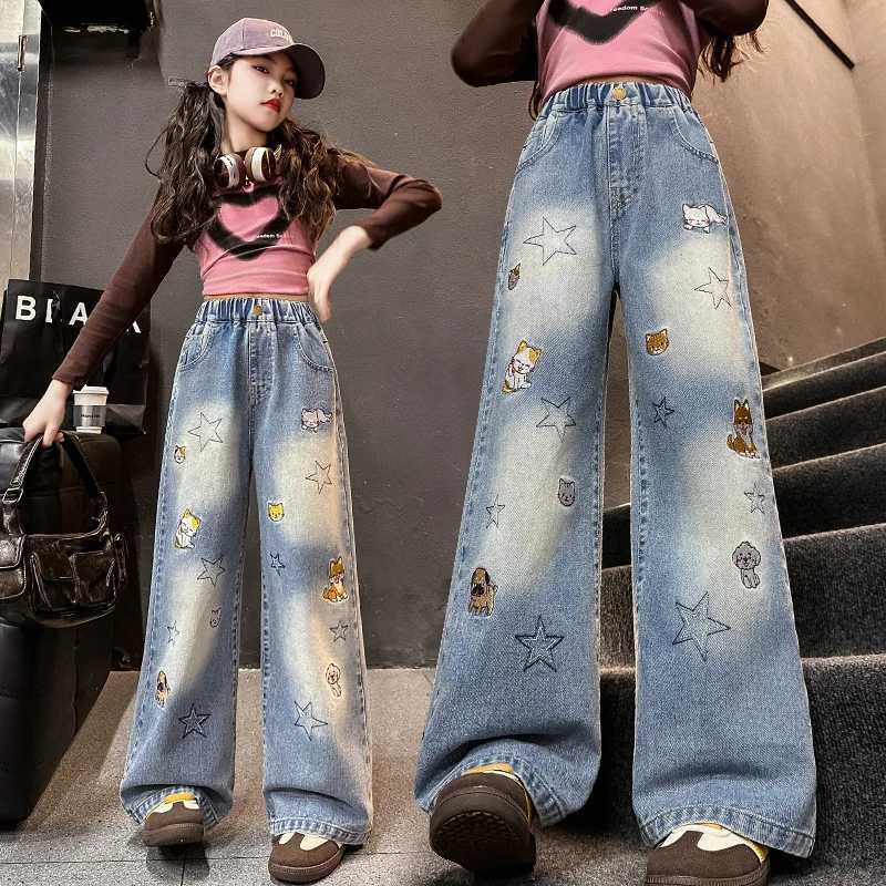 Girls Jeans Spring Autumn Cartoon Wide Leg Jeans for Teenage Kids Heavy Embroidery Star Loose Straight Leg Trousers for ChildrenT250326