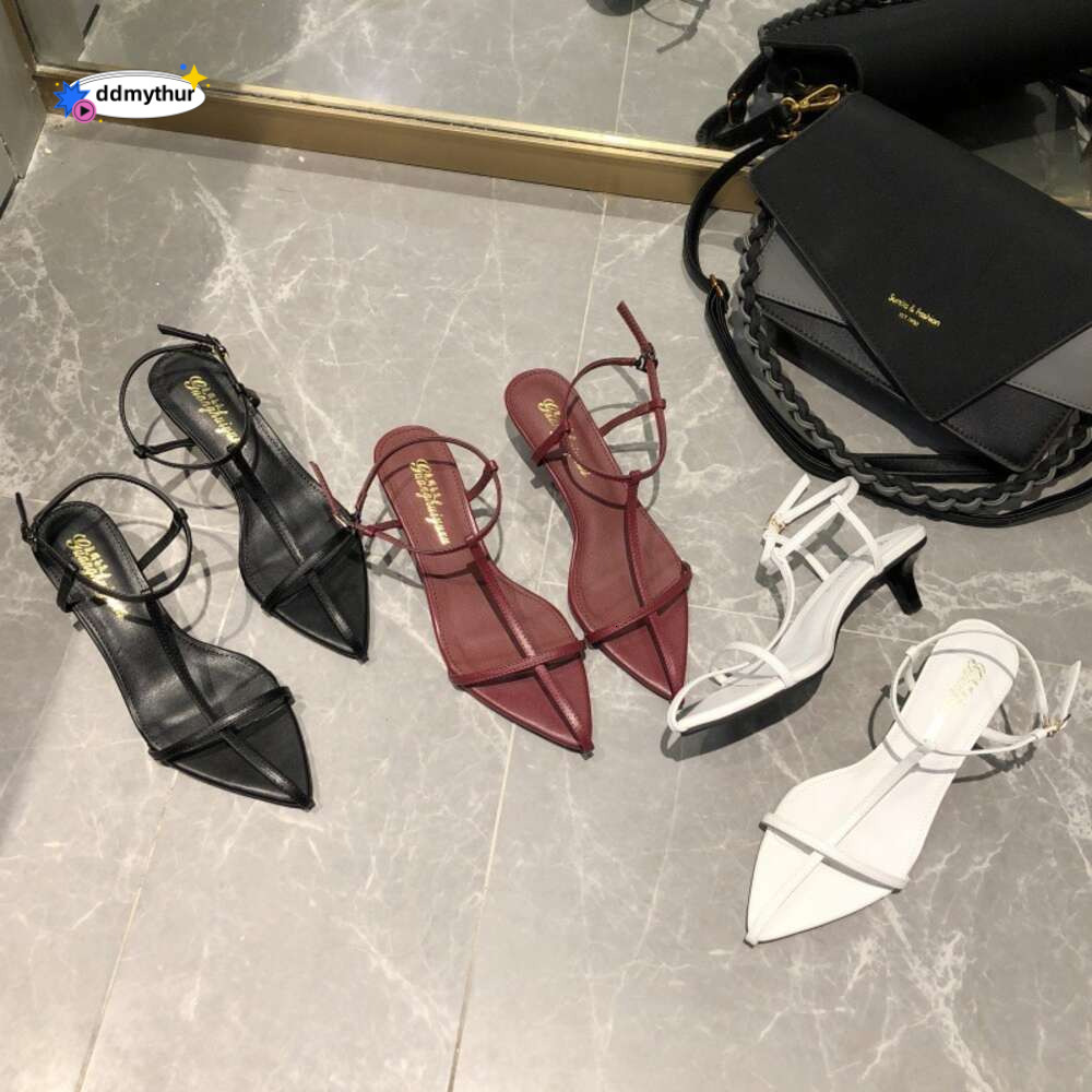 2024 Summer New French Small High Fairy Style 18 Year Old Internet Red Sandals Women's Low Slim Heels ddmythur