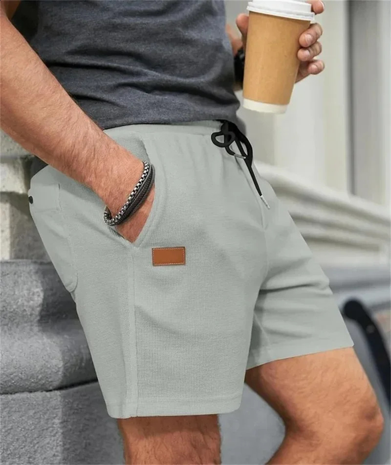 2024 Summer Solid Color Outdoor Sports Shorts Breathable Loose Fitness Training Mens 250312