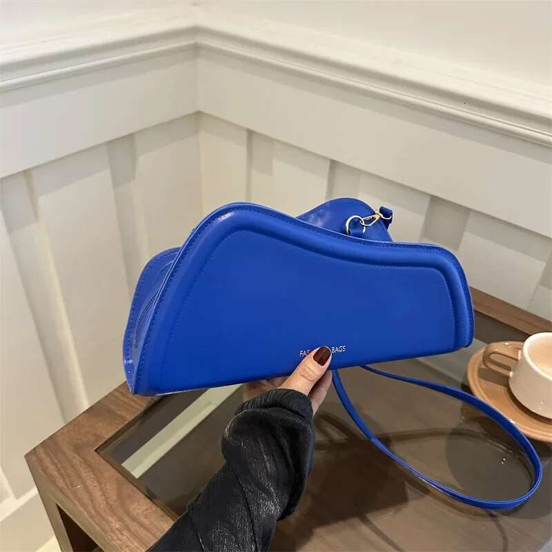 Women's High-End Fashion Texture Shoulder Winter Popular Messenger Bag