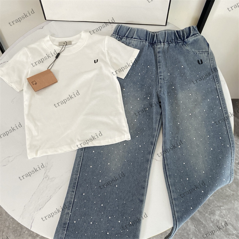 Little Girls T Shirts Jeans Set Classic Child Designer Kids Clothes Summer Embroidery Babies Clothing Girl Round Neck TShirt Sets