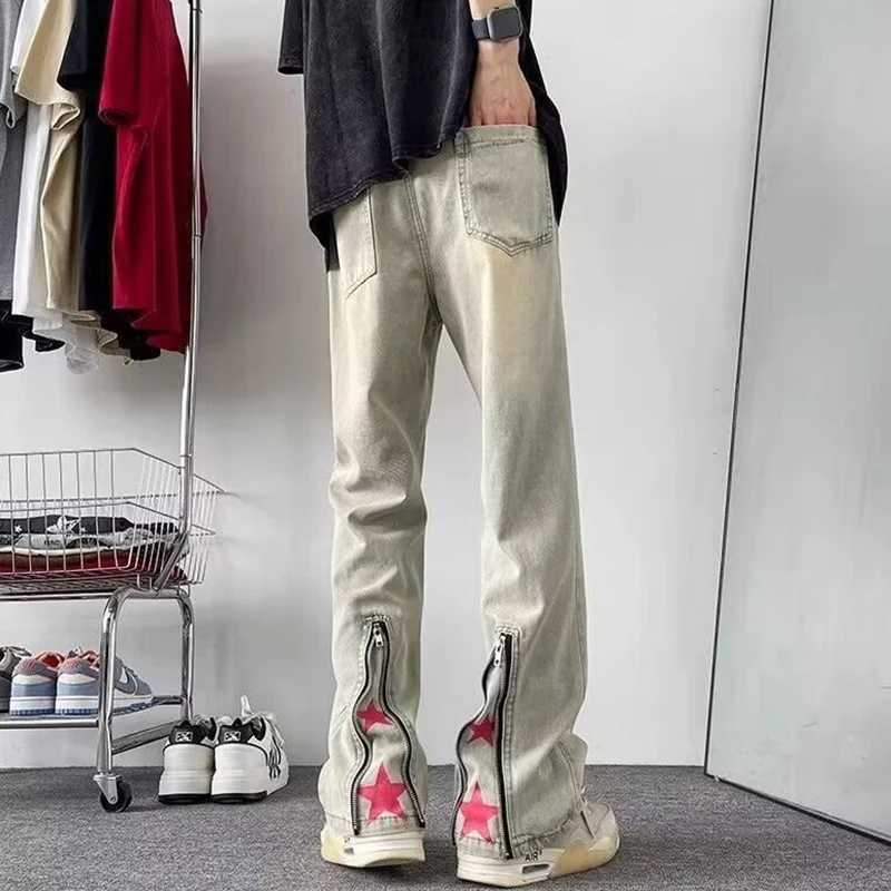 Mens printed denim pants loose straight legs on American streets slightly pleated pants designed with sensitive zipper bootsT250319
