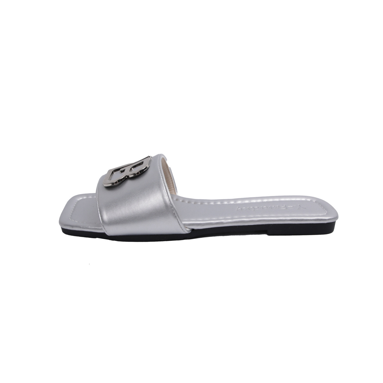 2025 Summer Women's Sandal Outdoor Slippers Designer French Flat Sandals White Letter Paired With Stunning Dress And Silver High End Feeling