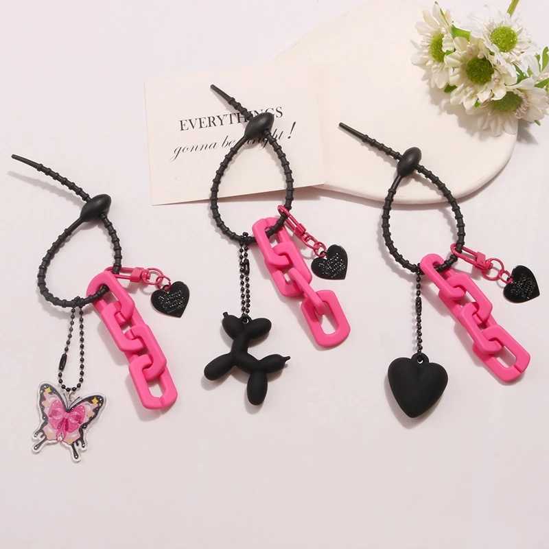Ins Punk Cute Balloon Dog Resin Keychain Cartoon PU Black Heart Keychain Car Keybag Phone Pendant KeychainXJ250319