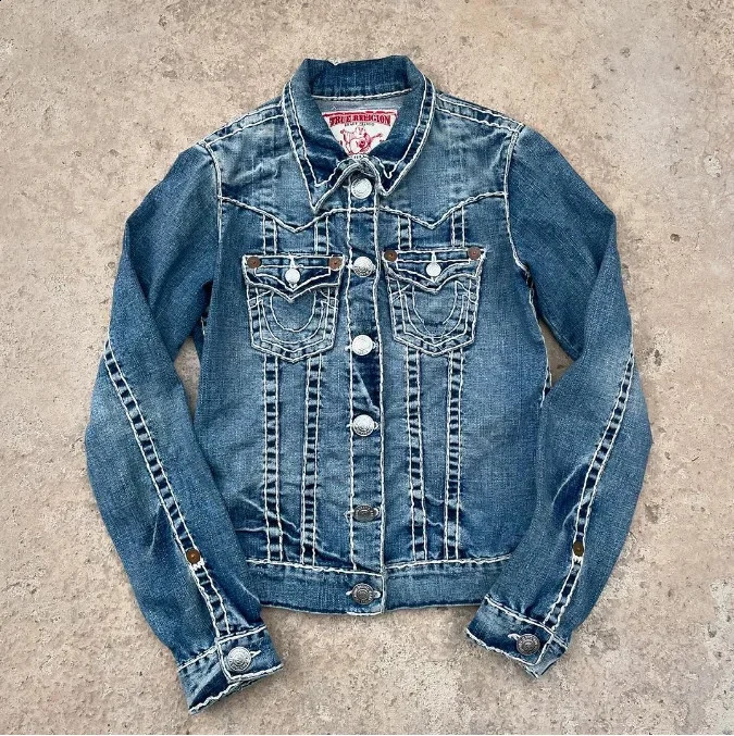 Y2k Denim Jacket Gothic Pattern Embroidery Outdoor Sports Street Fashion Retro Motorcycle Sports Jacket Thick Mens Harajuku Top 250319