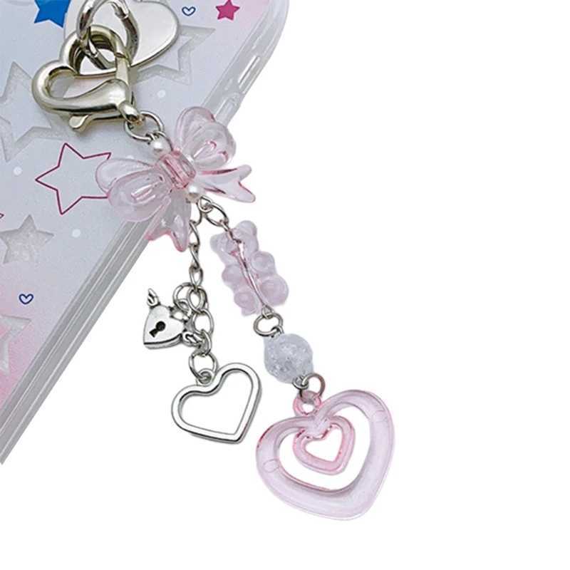 Fashion heart-shaped keychain with bow details Exquisite key charm C1FCXJ250319