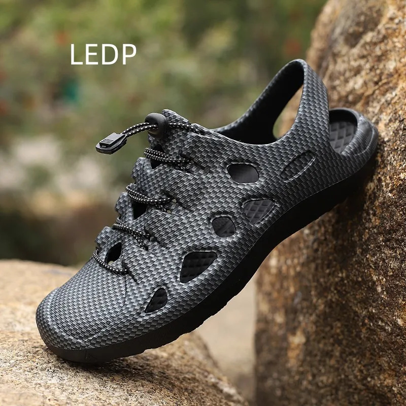 Outdoor Sandals Mens Hiking Shoes Mens Beach Sandals Casual Waterproof Comfortable Trend Versatile Breathable Wear-resistant 250317
