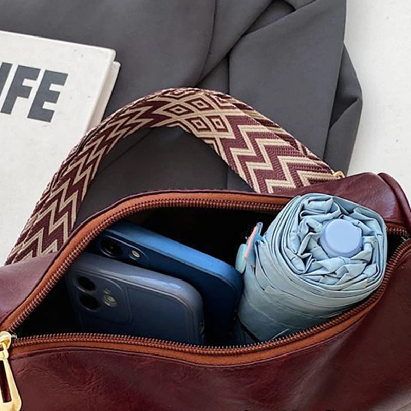 High Quality PU Leather Shoulder Crossbody Bag For Women Vintage PU Leather Ladies Small Handbag Pillow Messenger Bag 250318
