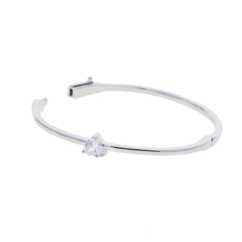 Single 5A Heart Shaped Cubic Zirconia CZ Bangle Bracelet For Women Wholesale Simple Classic Jewelry 250320