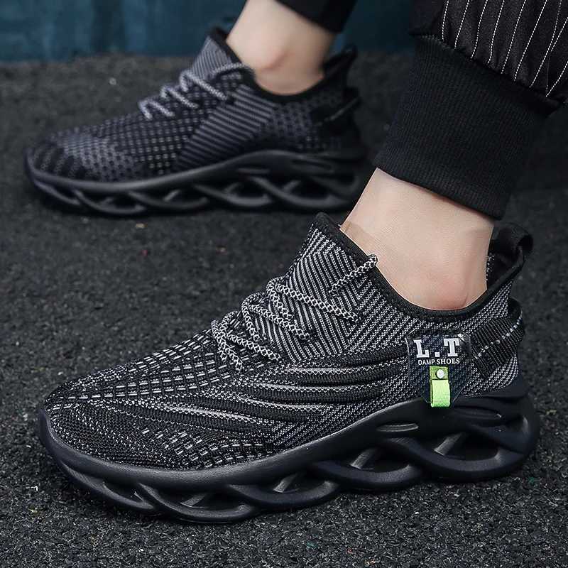 Mens blade sports shoes lightweight non slip sports shoes breathable suitable for running walking training tennis net outdoor shoesW250320