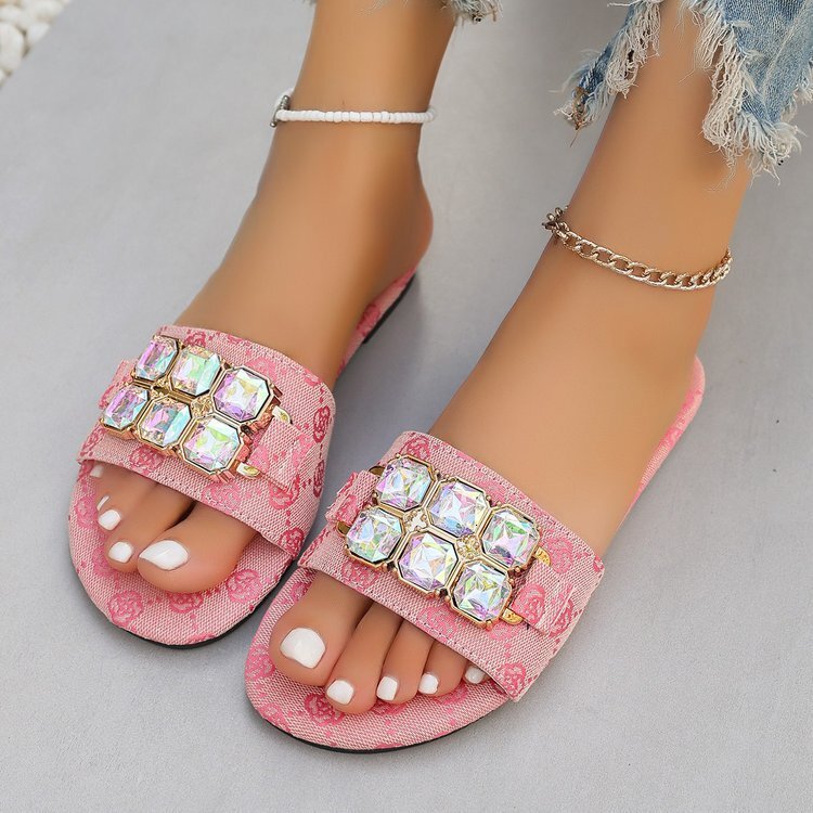 Summer 2025 Outdoor Slippers Designer Sandals New Fashionable Multi Functional Flat Bottom Internet Knowler List Buckle Women's Simple Fashion Be