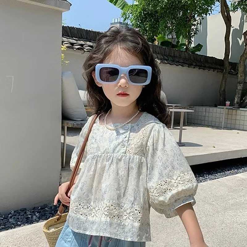 Girls Shirt Childrens Summer Clothing Baby French Style Temperament Top Fashionable and Casual Versatile Lace Floral ShirtT250320