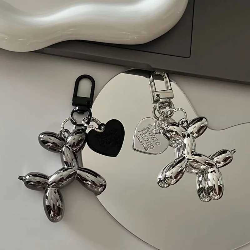 Fashion keychain punk Y2K balloon dog keychain womens bag pendant jewelry pavilion girl car keychain accessoriesXJ250319