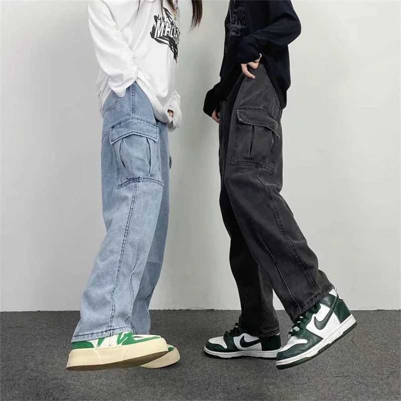 Baggy Wide Leg Jeans Mens Retro Big Pocket Loose Straight Cargo Pants Y2K Streetwear Fashion Korean Denim TrousersT250319