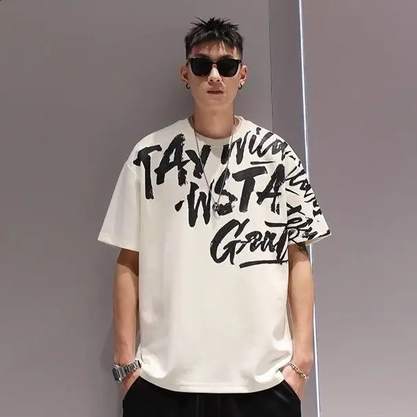 Cotton Letters Doodle Print Tshirt Men Summer Trendy Fashion Trend Top 250312