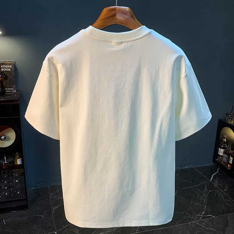 High end T-shirt mens summer 2025 embroidered loose breathable elastic design spliced short sleeved topT250319