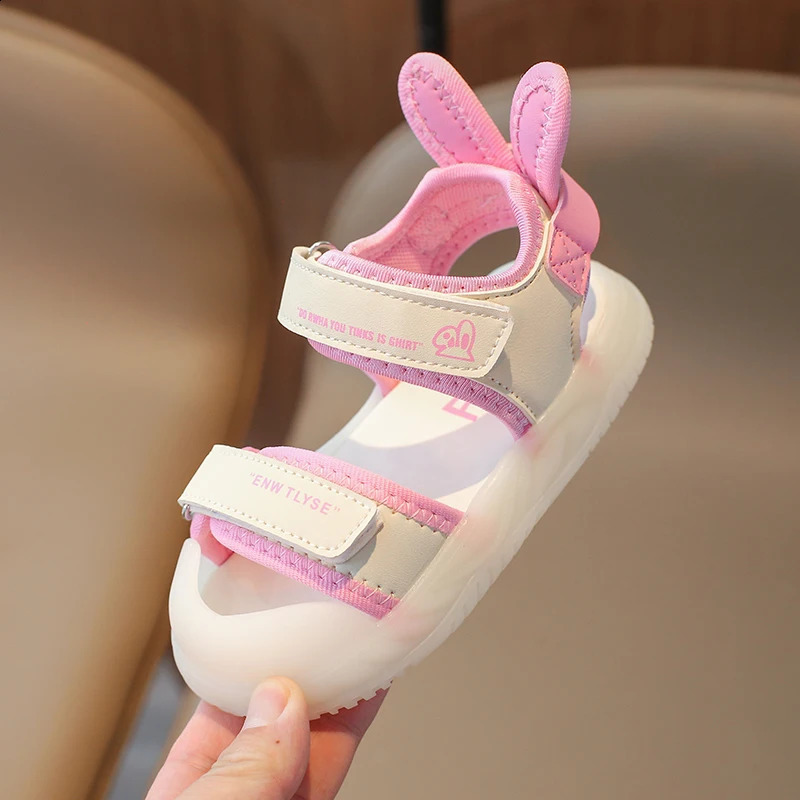 Childrens sandals 212 years old cartoon green pink soft boys and girls beach shoes casual anti slip childrens sports 250312