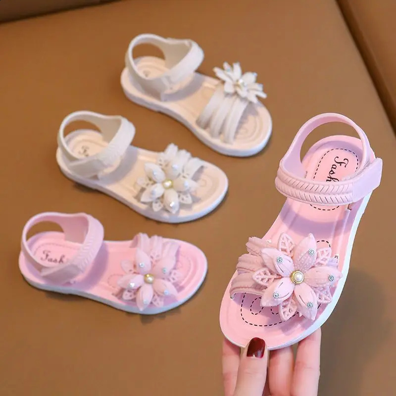 summer cute flower age 28 childrens slippers soft and good sandals suitable for girls anti slip beaver flip up princess shoes 250312