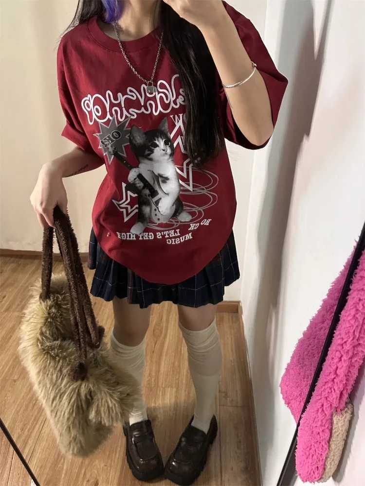 Houzhou Kawaii Cat Printed Red T-shirt Womens Harajuku Super Punk Style Top Cute Graphic Short Sleeve T-shirt Cotton CasualT250320