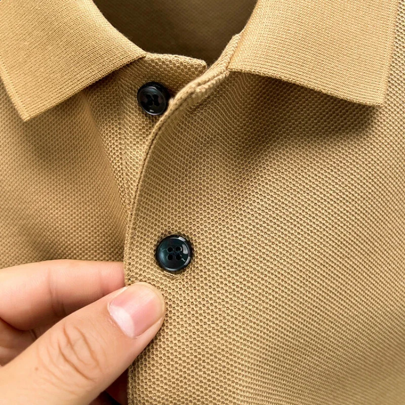 Mens Tshirt polo shirt 100 pure cotton 2024 summer fashionable casual short sleeved solid color top with collar 250318