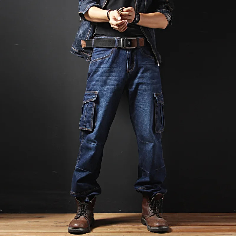 Mens autumn/winter multi pocket straight leg cargo pants loose fit plus size Plus Beefy jeans casual and comfortable denim jeans denim shorts 250314