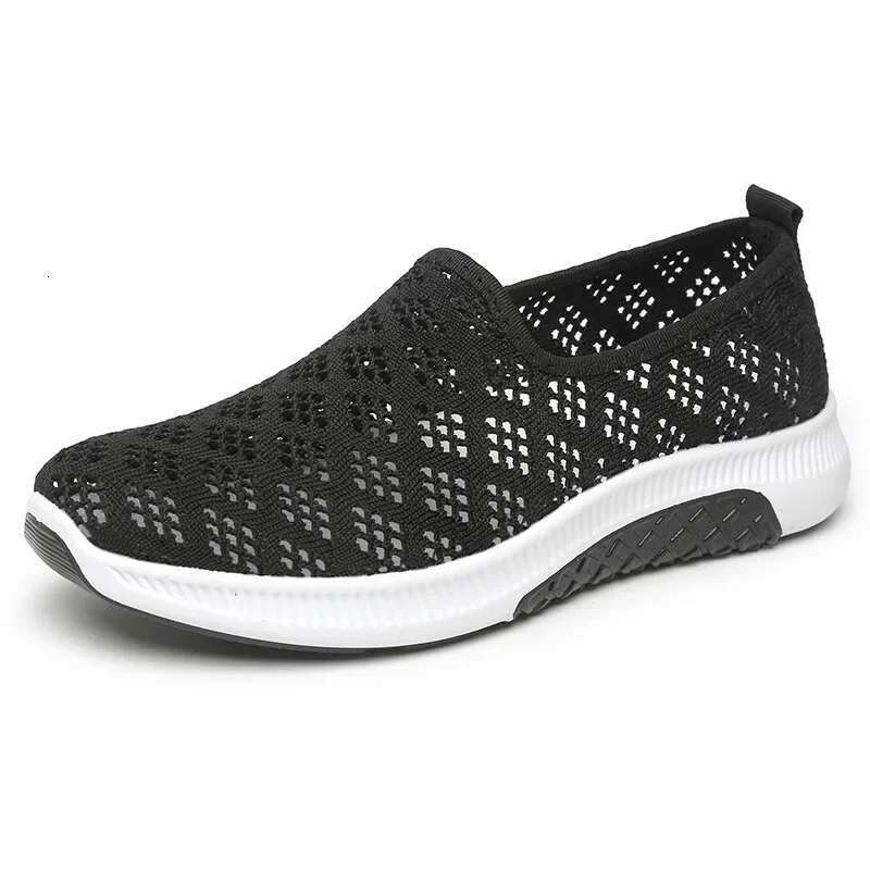 XIHAHA NEW Summer Korean Mesh Comfortable Women Breathable Ho llow Sports Walking Sn eakers Casual Flat Ladies Dance Shoes