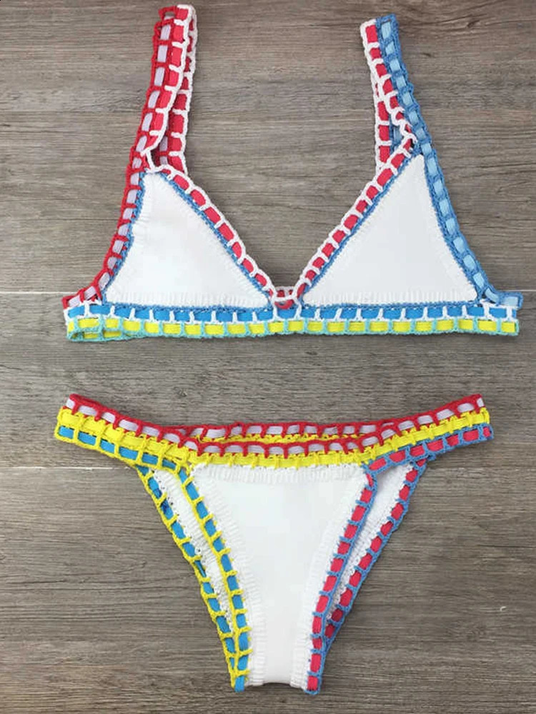 Crochet womens knitted swimsuit chloroprene rubber bikini beachwear bohemian style swimsuit two-piece swimsuit 250314
