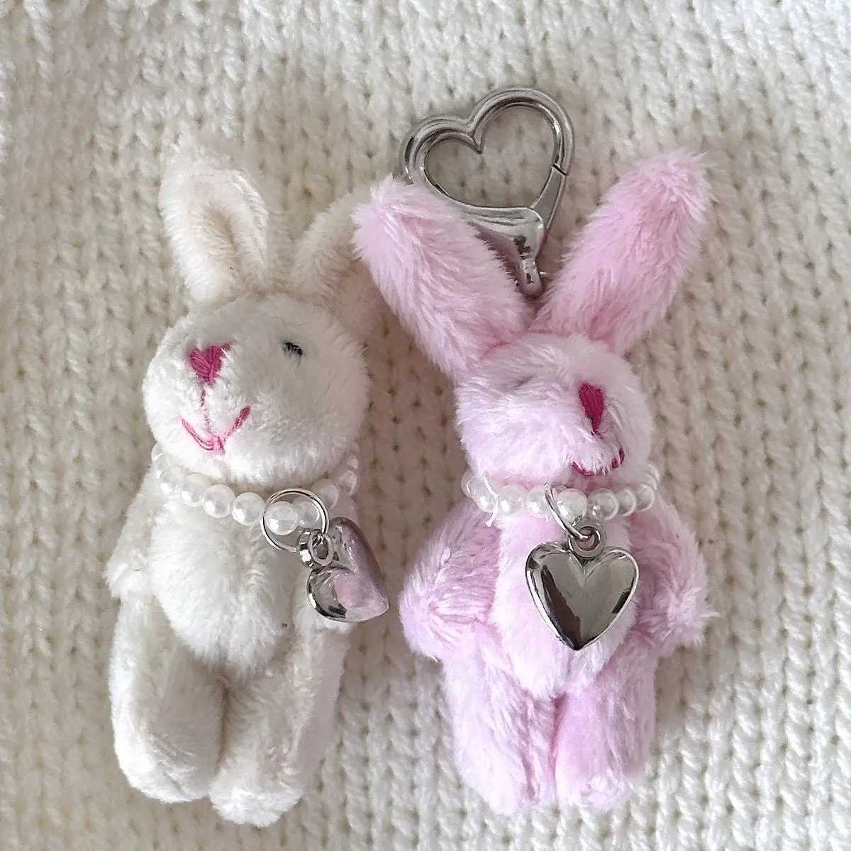 Y2K Handmade Pink Rabbit Keychain Love Heart Beaded Key Ring Plush Doll Backpack Pendant Lobster Clasp Buckle Key Chains GiftsXJ250319