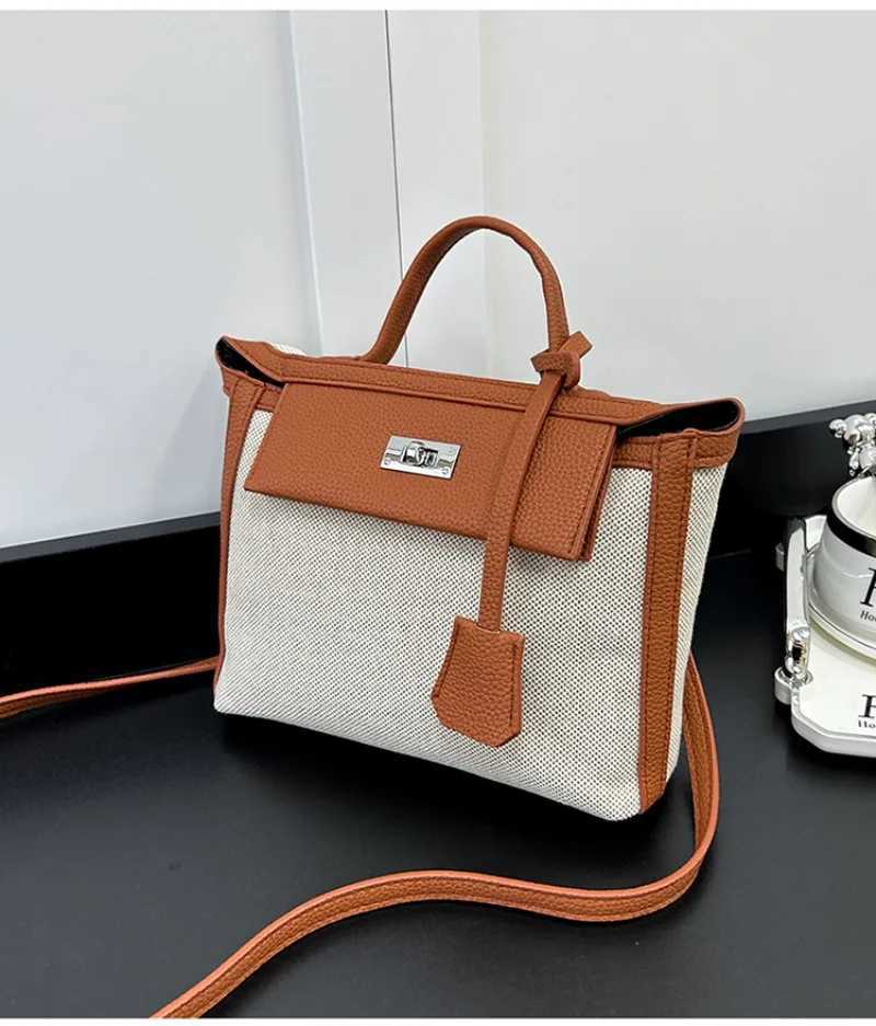 Luxury bamboo handle - environment-friendly cross body wallet with leather accent essence of beach preparation for summer vacation Y250319