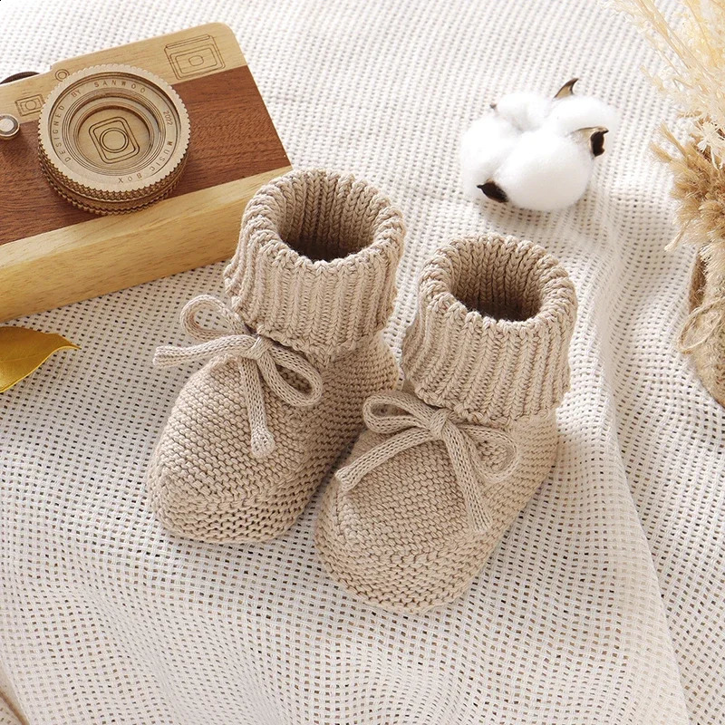 Infant Baby Shoes Cotton Knitted born Girl Boy Boots Fashion Solid Warm Toddler Kid Slip-On Bed Shoes Handmade 0-18M Footwear 250319