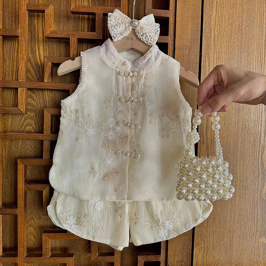 Summer childrens and girls twopiece clothing set retro floral print antique button sleeves blue elastic waist shorts baby 250319
