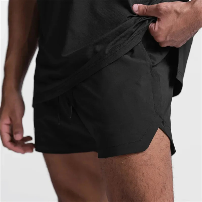 2024 Summer Gym Jogging Shorts Mens Sports Fitness Fast Drying Knitted Training Solid Color Casual 250312
