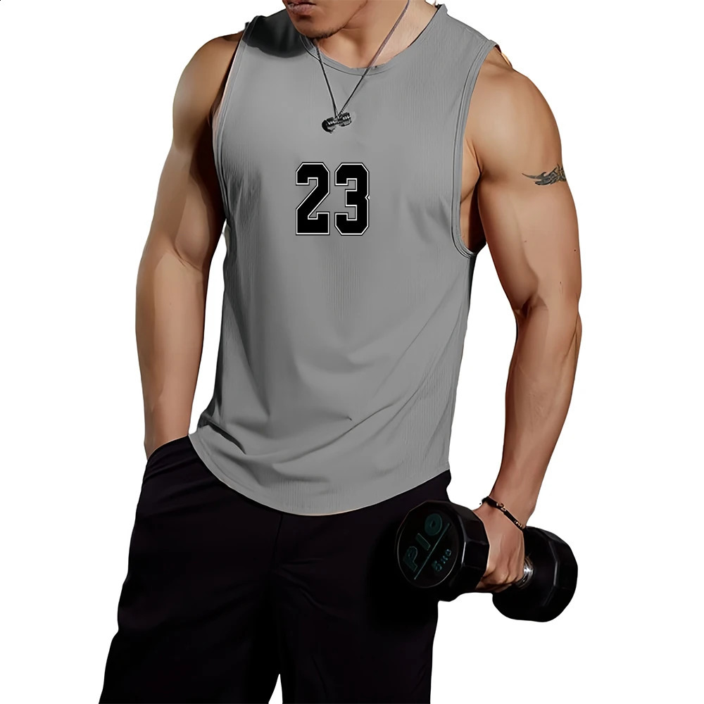 mens quick drying breathable vest for summer 2024 used casual basketball fitness training running loose fitting sleeveless top 250319